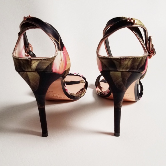 Ted Baker London Heeled Ankle Strap Sandals - Picture 6 of 8